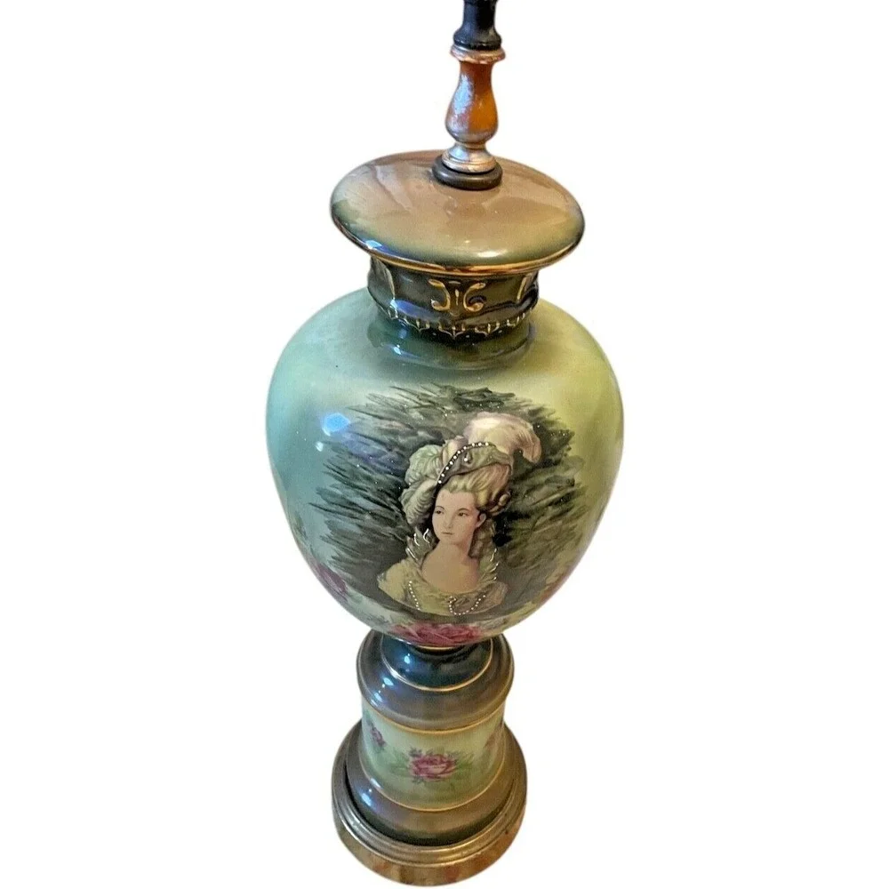 Early 20th Century Hand-Painted European Porcelain Table Lamp;